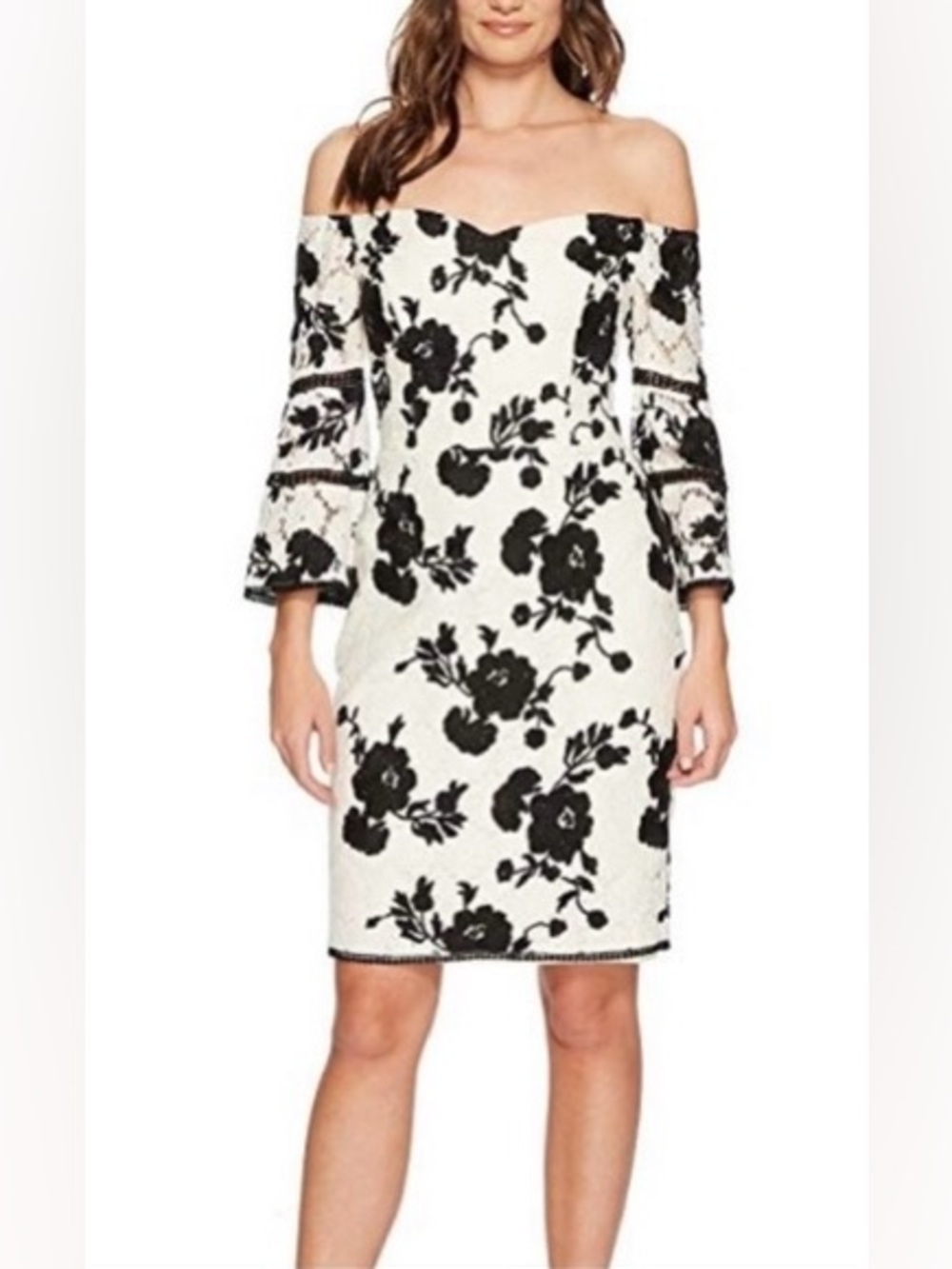 Adelyn Rae Floral Lace Dress M